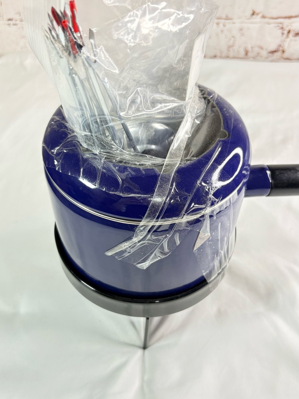 Blue Fondue Pot with Skewers - Home Kitchen BBQ & Grilling Tools